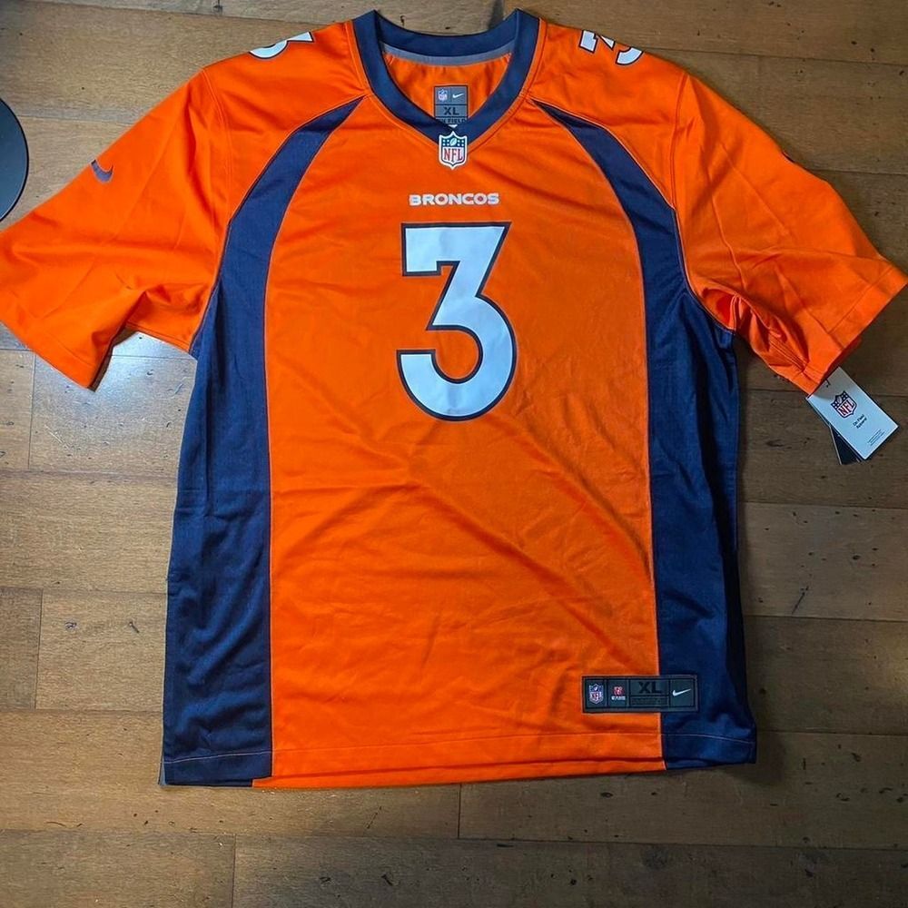 Nike Russel Wilson‎ Broncos orange jersey Size XL